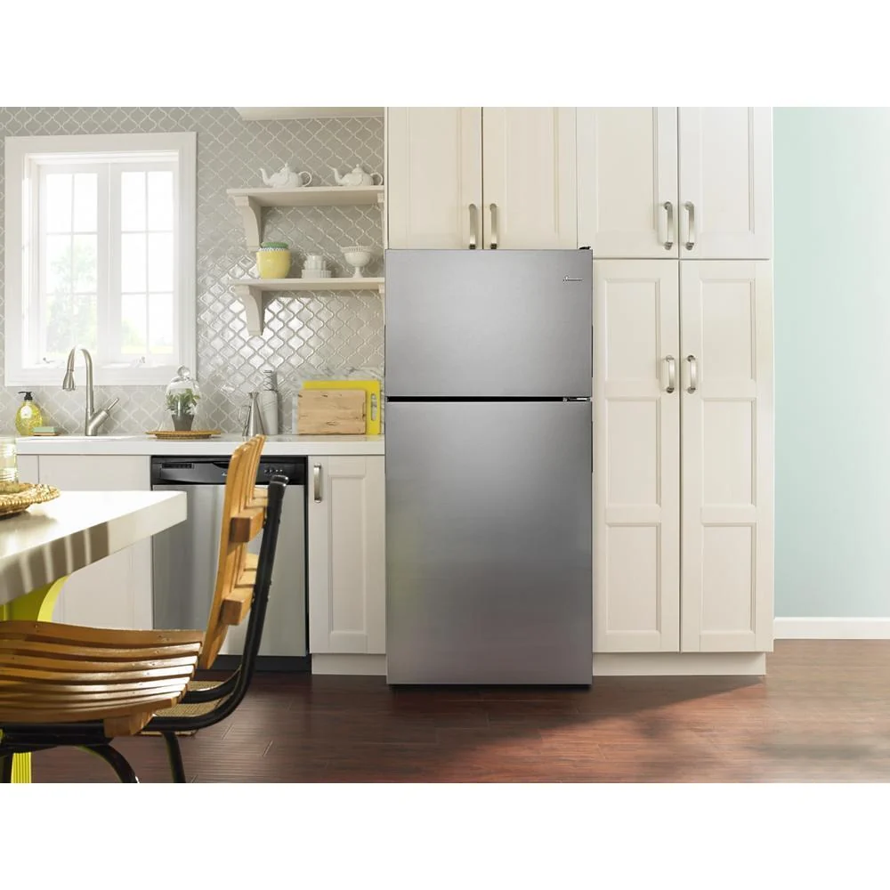 Amana ART308FFDM 30-inch Wide Top-Freezer Refrigerator with Garden Fresh™ Crisper Bins - 18 cu. ft. - Image 8