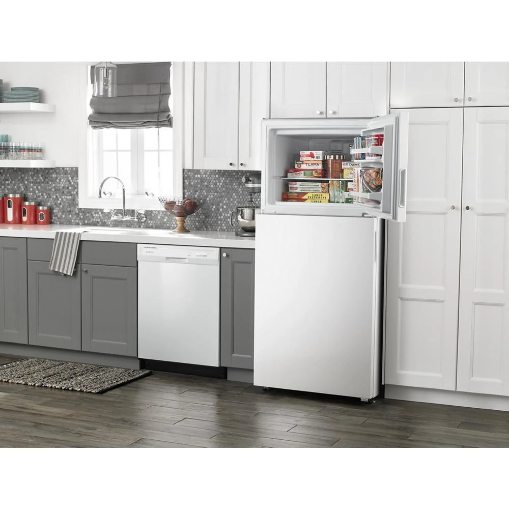 Amana ART318FFDW 30-inch Amana® Top-Freezer Refrigerator with Glass Shelves - Image 15