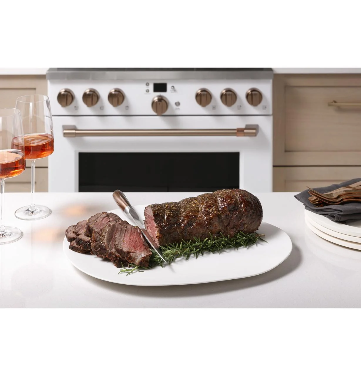 Cafe C2Y366P4TW2 CAF(EBACK)™ 36" Smart Dual-Fuel Commercial-Style Range with 6 Burners (Natural Gas) - Image 15