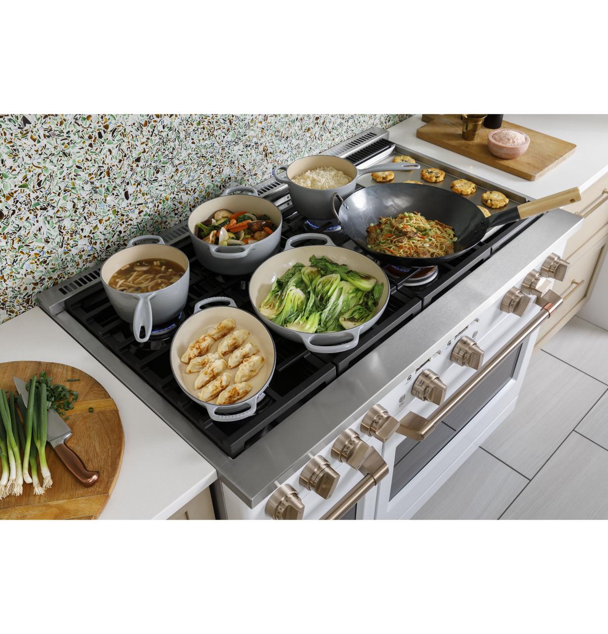 Cafe C2Y486P2TS1 CAF(EBACK)™ 48" Smart Dual-Fuel Commercial-Style Range with 6 Burners and Griddle (Natural Gas) - Image 13