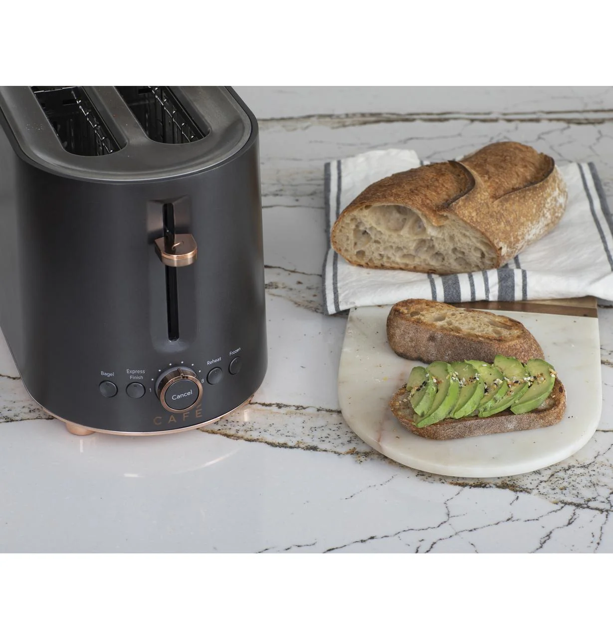 Cafe C9TMA2S3PD3 CAF(EBACK)™ Express Finish Toaster - Image 6