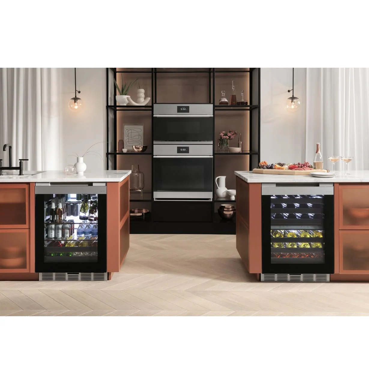 Cafe CCR06DM2PS5 Caf(eback)™ Wine Center in Platinum Glass - Image 14