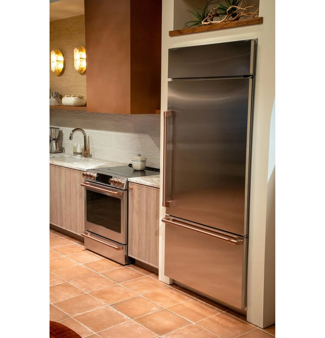 Cafe CDB36LP2RS1 Caf(eback)™ 21.3 Cu. Ft. Built-In Bottom-Freezer Refrigerator - Image 20