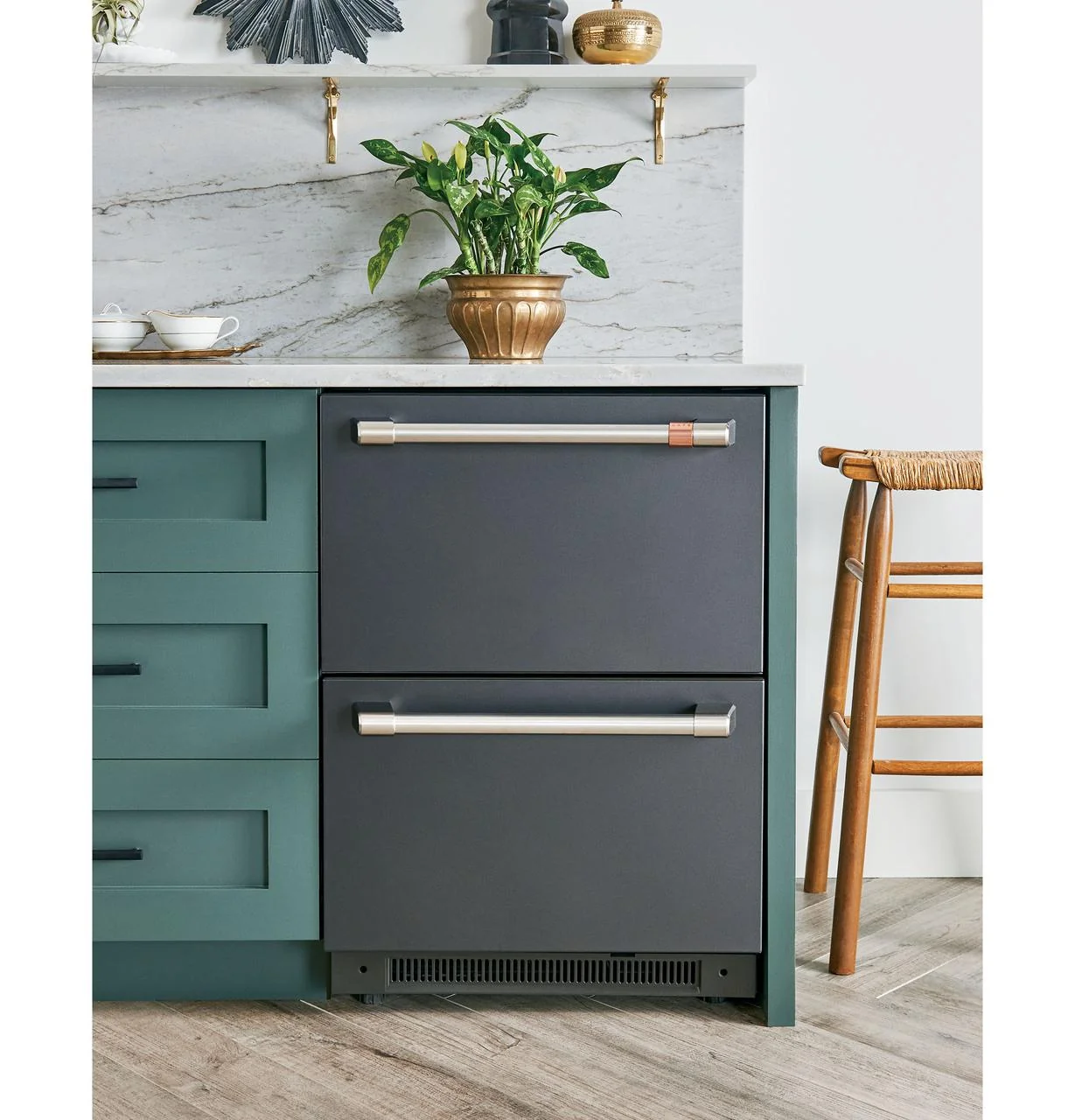 Cafe CDE06RP2NS1 CAF(EBACK)™ 5.7 Cu. Ft. Built-In Dual-Drawer Refrigerator - Image 20