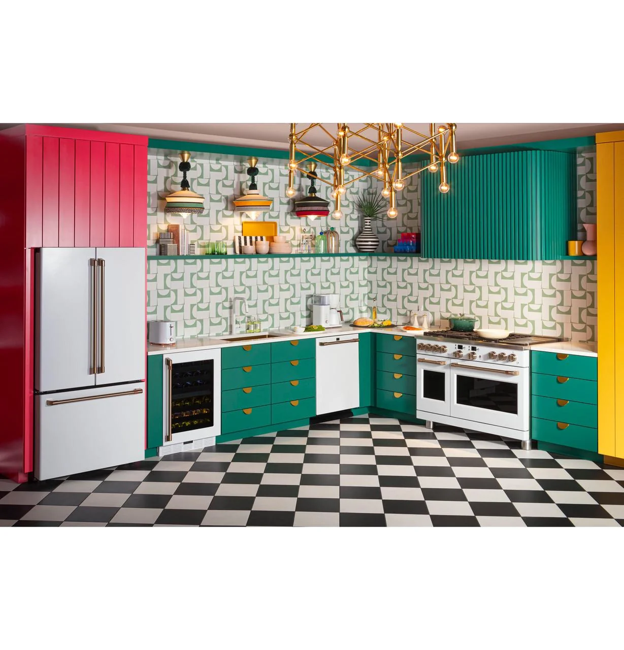 Cafe Caf(eback)™ ENERGY STAR® Stainless Steel Interior Dishwasher with Sanitize and Ultra Wash - Image 39