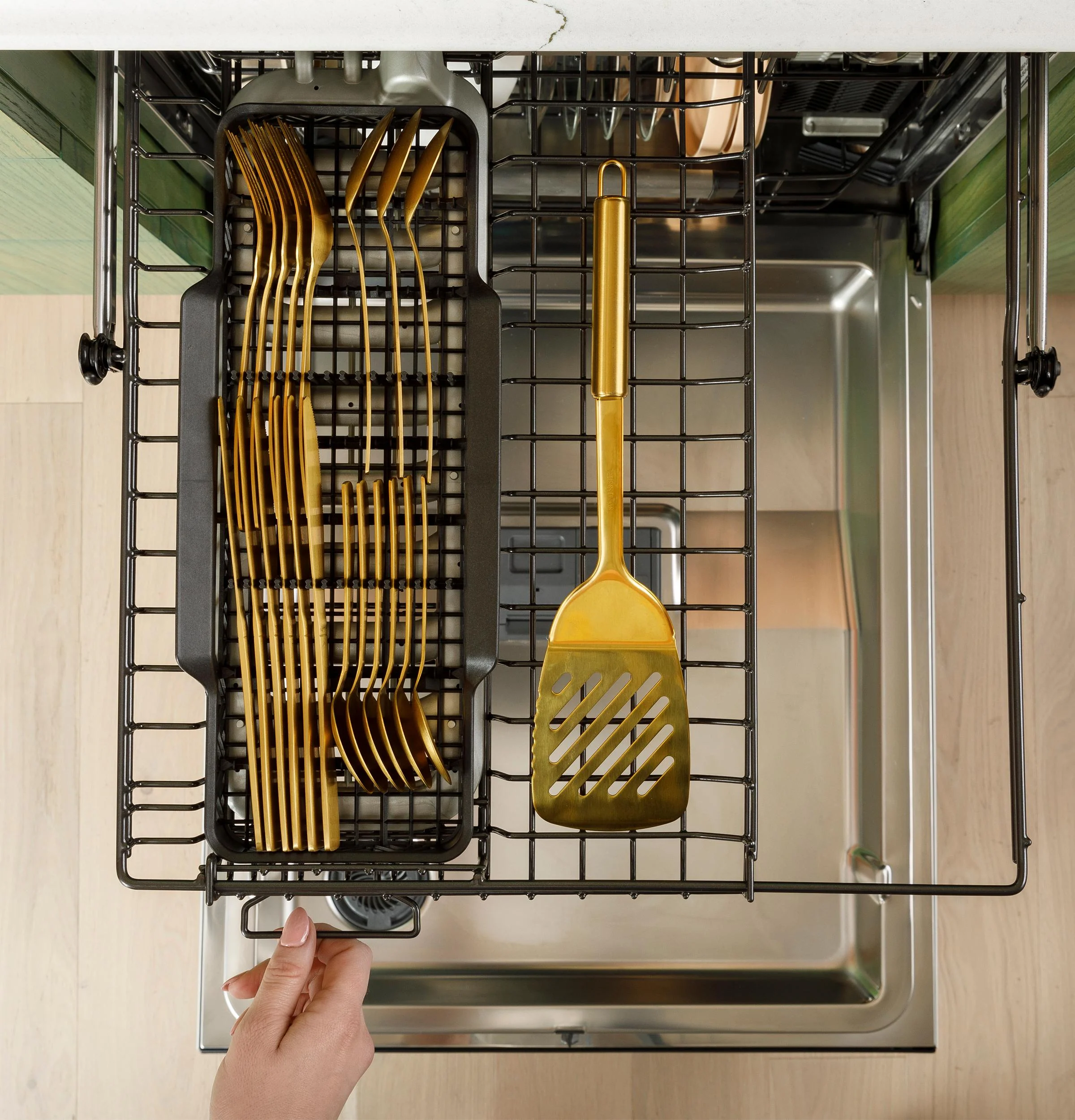 Cafe CDT858P3VD1 CAF(EBACK)™ CustomFit ENERGY STAR Stainless Interior Smart Dishwasher with Ultra Wash Top Rack and Dual Convection Ultra Dry, 44 dBA - Image 25