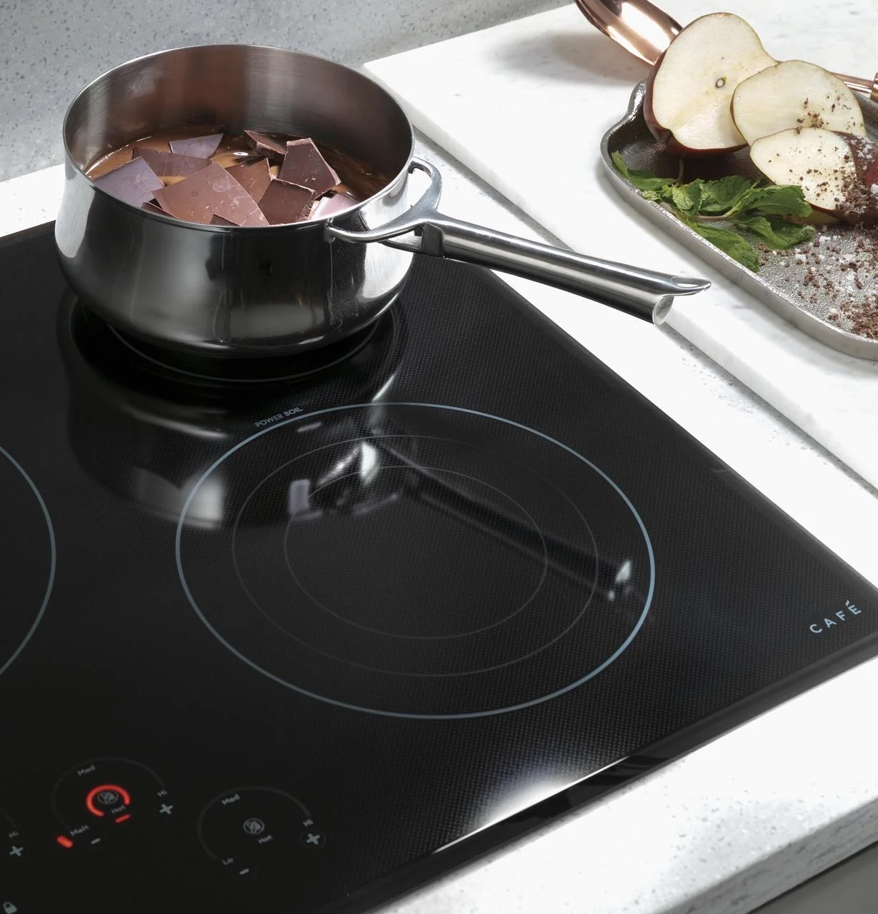 Caf(eback)™ 30" Touch-Control Electric Cooktop - Image 8