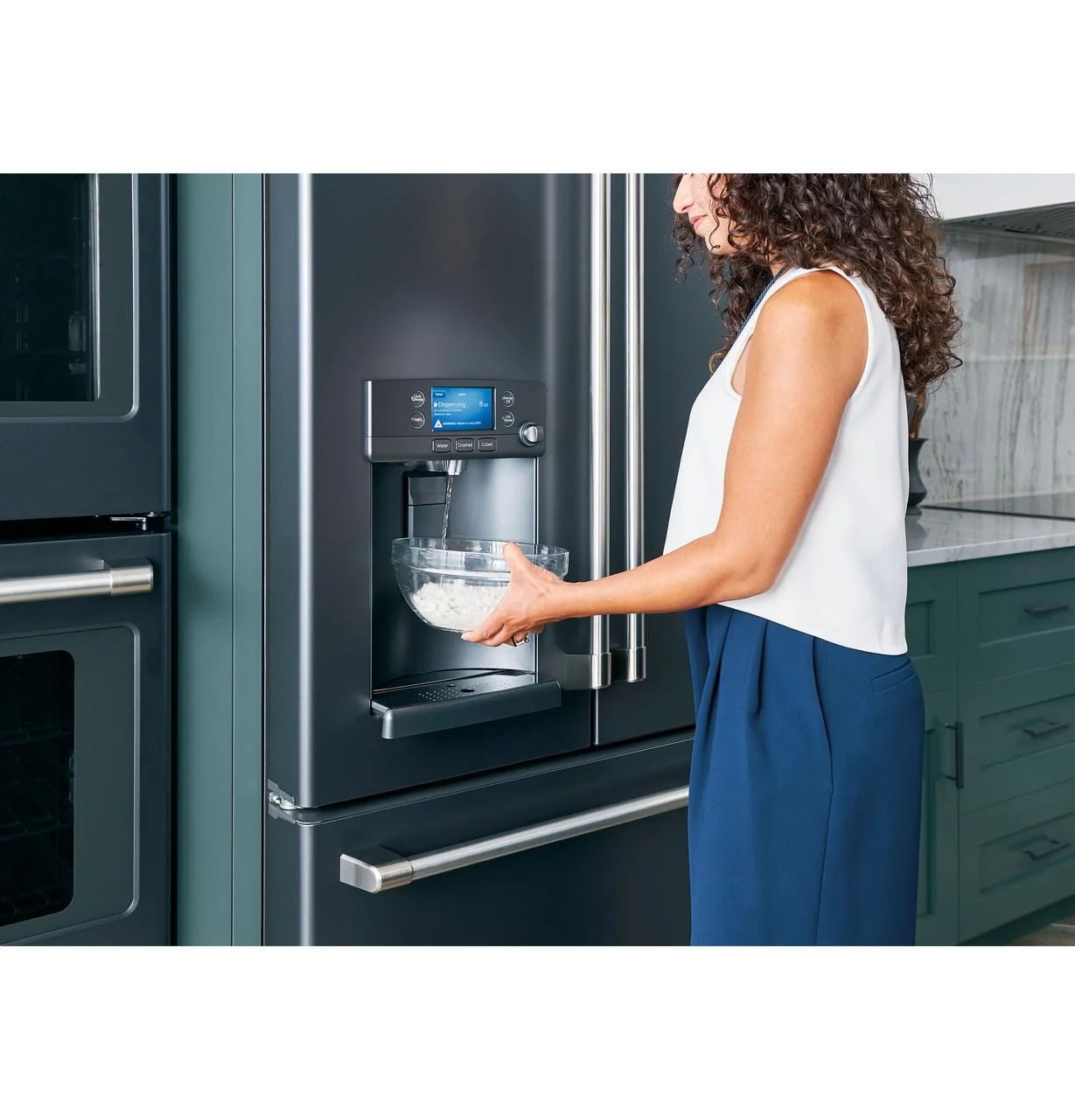 Cafe CFE28TP2MS1 CAF(EBACK)™ ENERGY STAR® 27.7 Cu. Ft. Smart French-Door Refrigerator with Hot Water Dispenser - Image 14