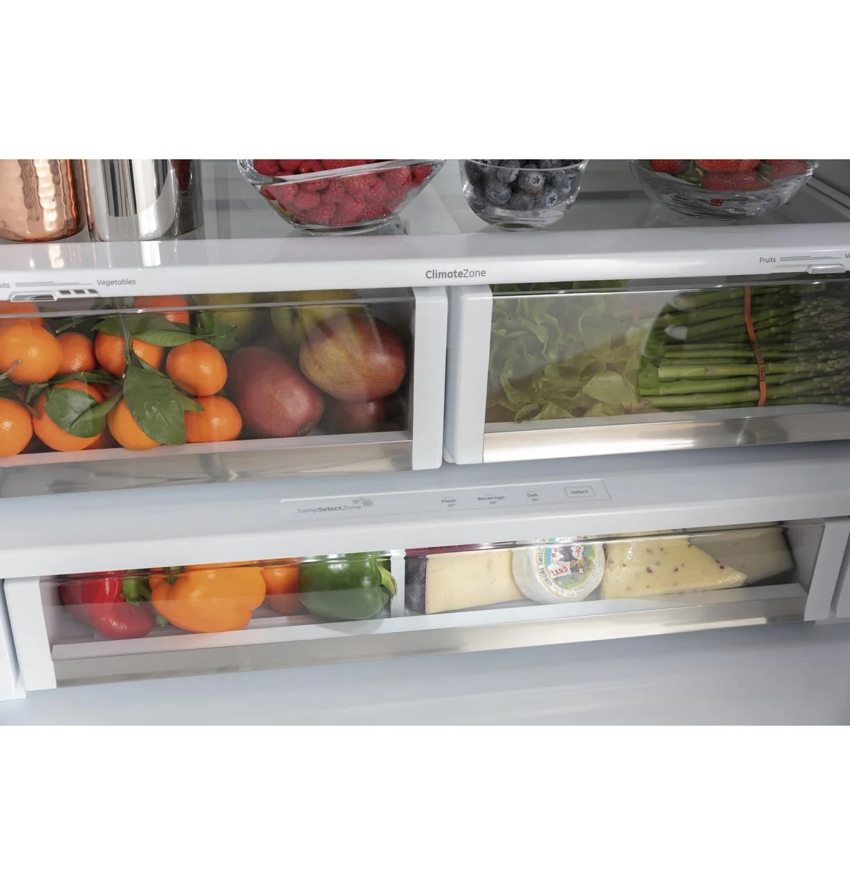 Cafe CFE28UP2MS1 Caf(eback)™ ENERGY STAR® 27.7 Cu. Ft. Smart French-Door Refrigerator with Keurig® K-Cup® Brewing System - Image 9