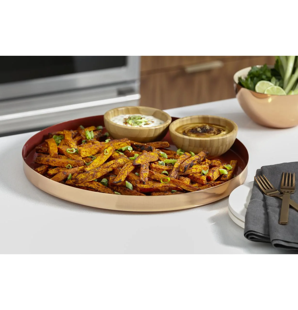 Cafe CGS700P4MW2 CAF(EBACK)™ 30" Smart Slide-In, Front-Control, Gas Range with Convection Oven - Image 11