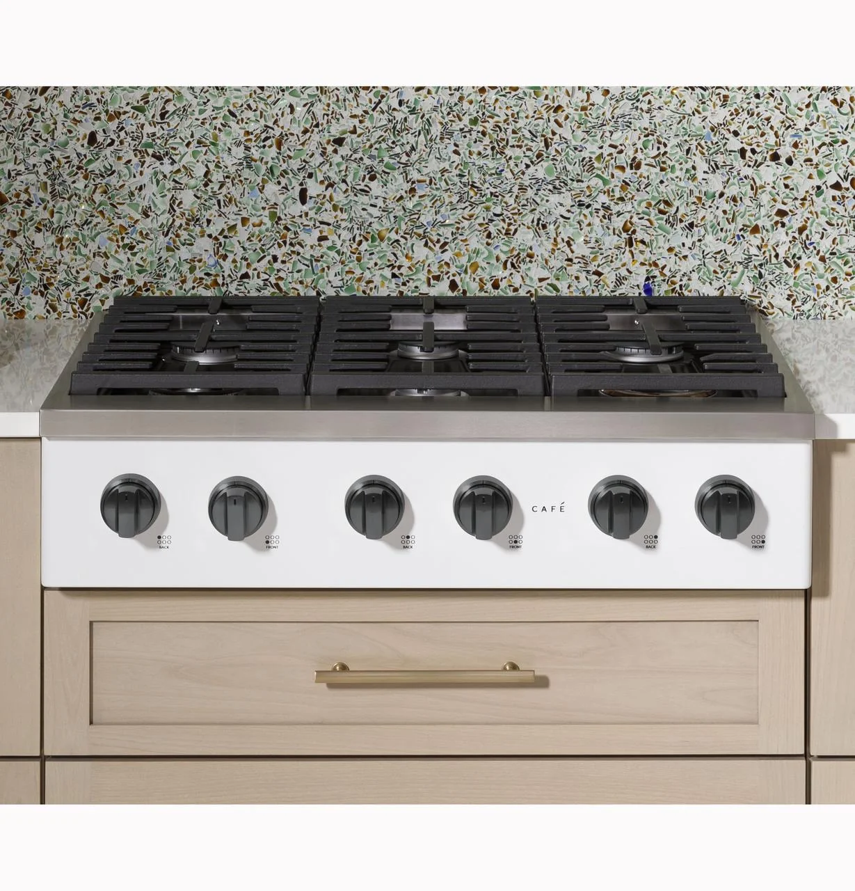 Cafe CGU366P3TD1 CAF(EBACK)™ 36" Commercial-Style Gas Rangetop with 6 Burners (Natural Gas) - Image 19