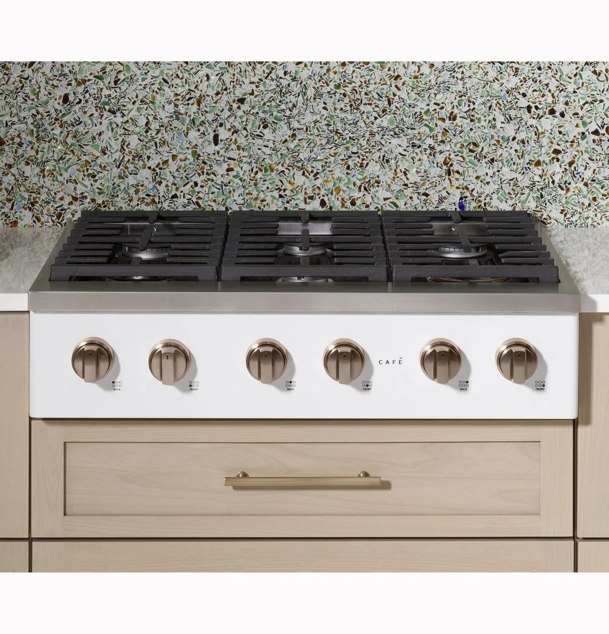Cafe CGU366P4TW2 CAF(EBACK)™ 36" Commercial-Style Gas Rangetop with 6 Burners (Natural Gas) - Image 20
