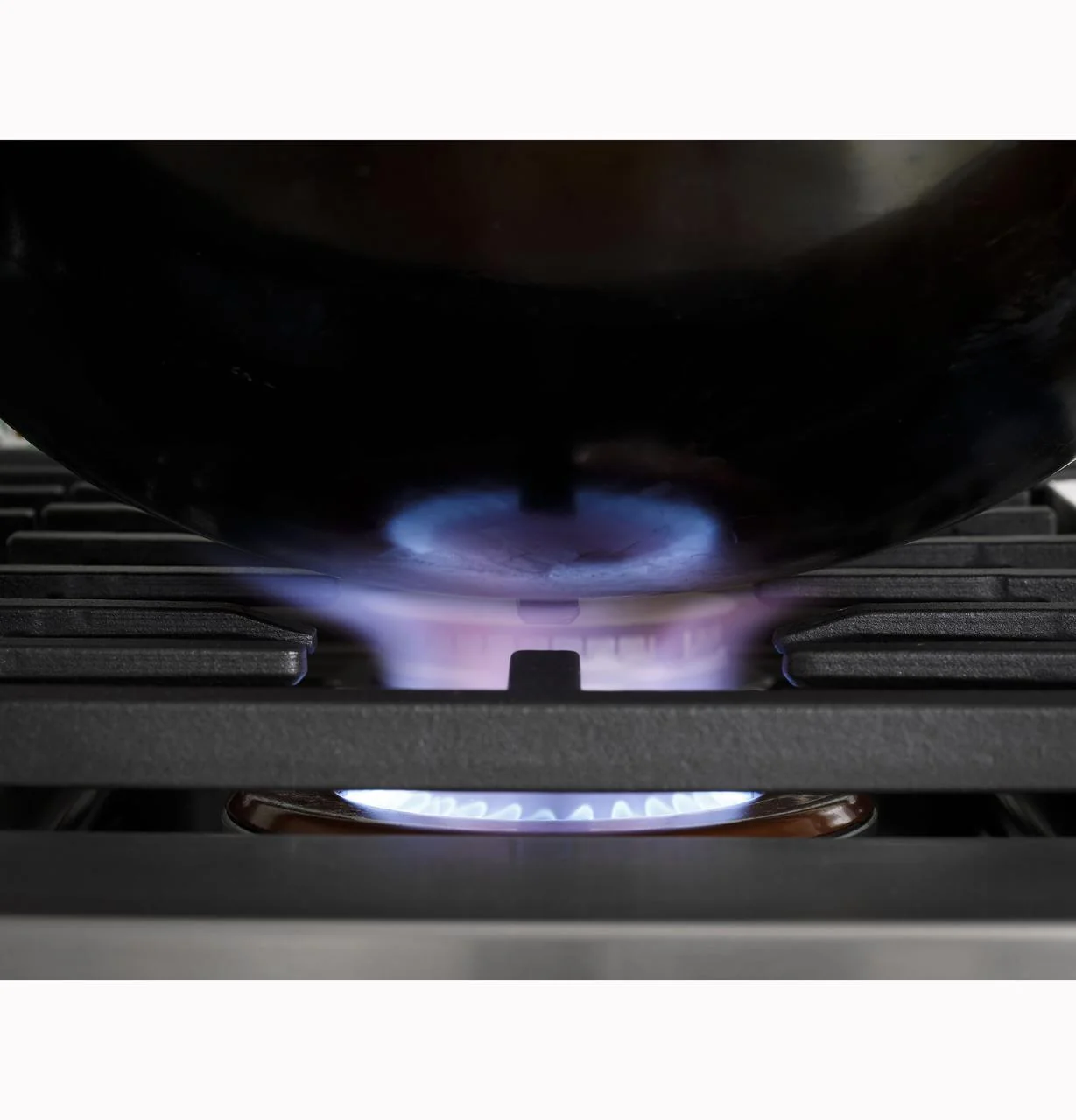 Cafe CGU486P2TS1 CAF(EBACK)™ 48" Commercial-Style Gas Rangetop with 6 Burners and Integrated Griddle (Natural Gas) - Image 19