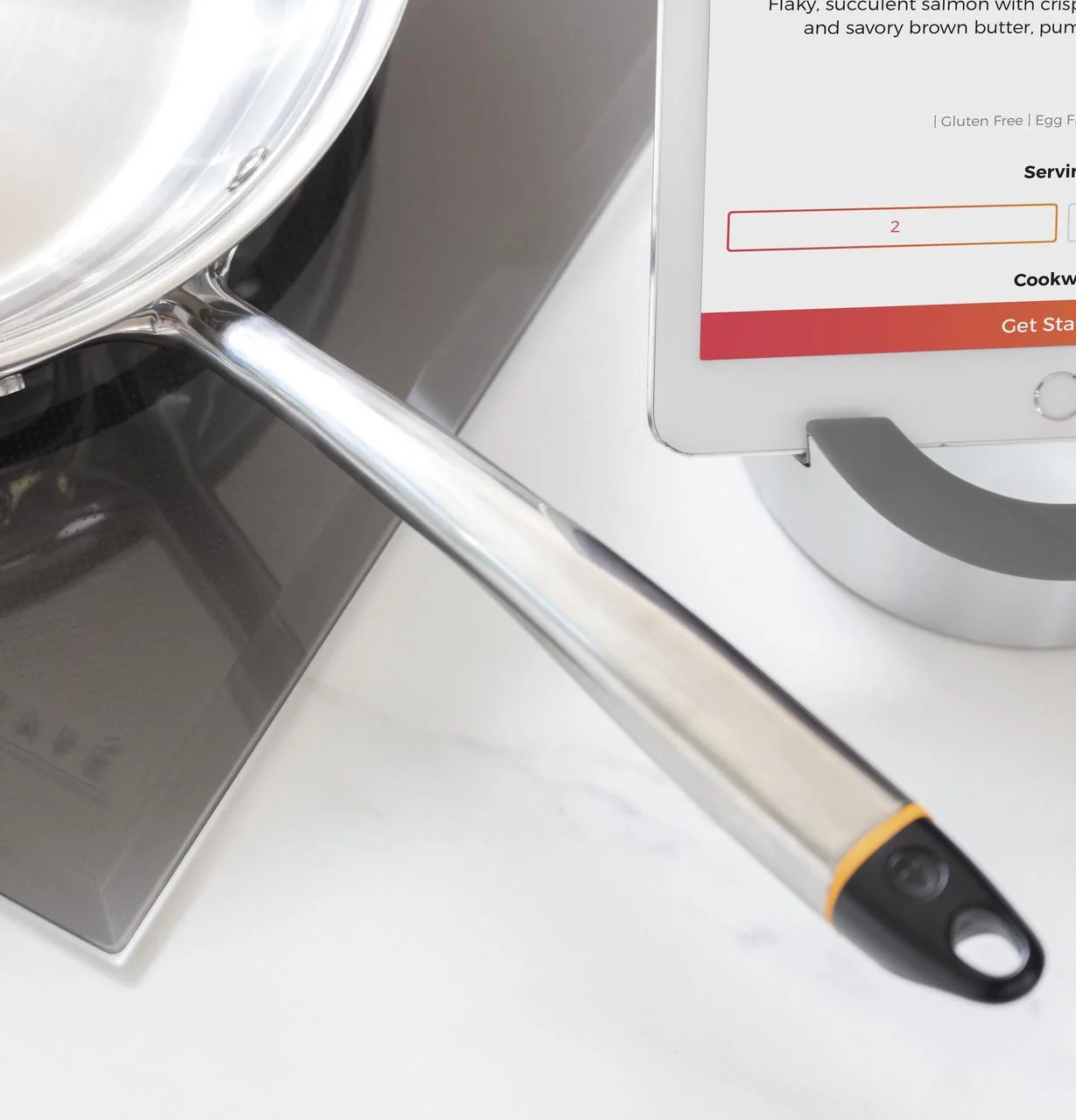Caf(eback)™ 36" Smart Touch-Control Induction Cooktop - Image 19
