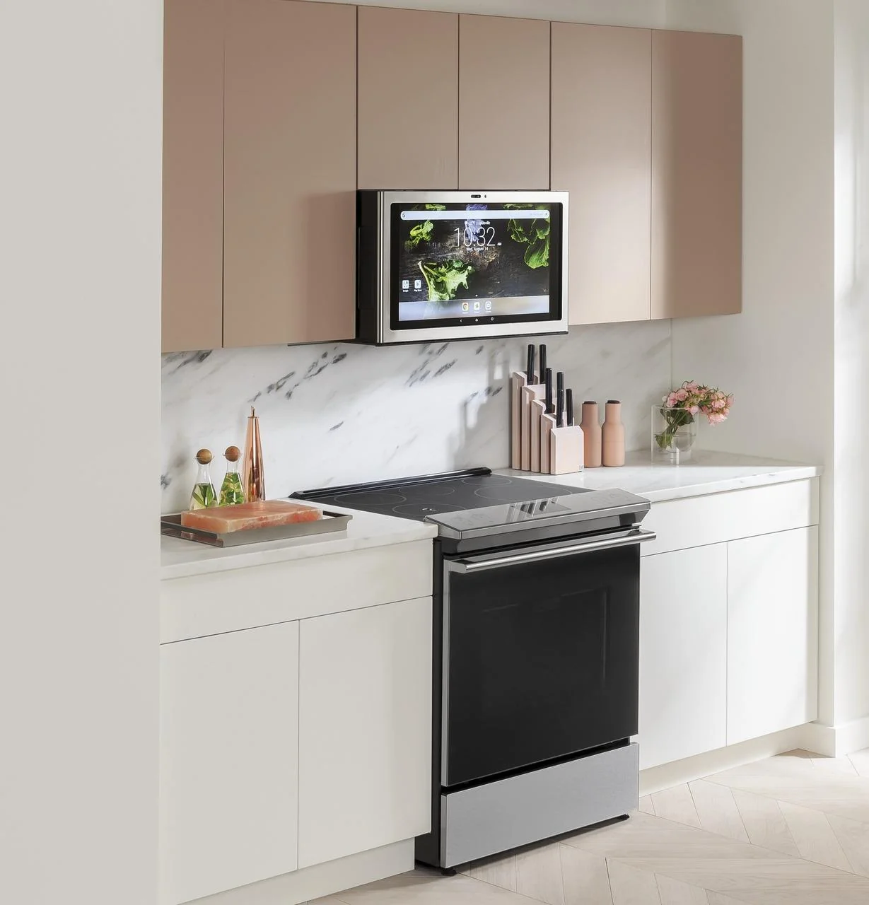 Cafe CHS90XM2NS5 CAF(EBACK)™ 30" Smart Slide-In, Front-Control, Induction and Convection Range with In-Oven Camera in Platinum Glass - Image 7