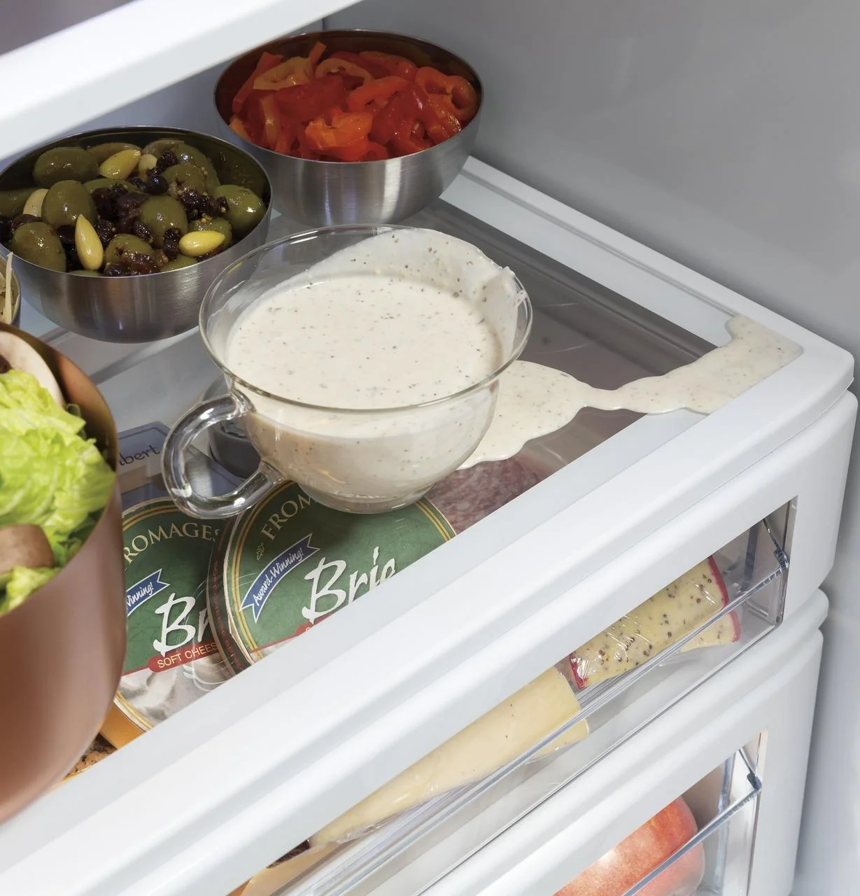 Caf(eback)™ 48" Smart Built-In Side-by-Side Refrigerator - Image 10