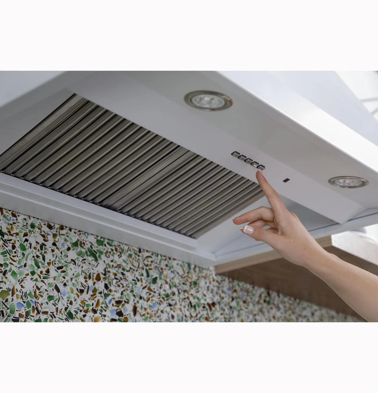 Cafe CVW93043PDS CAF(EBACK)™ 30" Commercial Hood - Image 5
