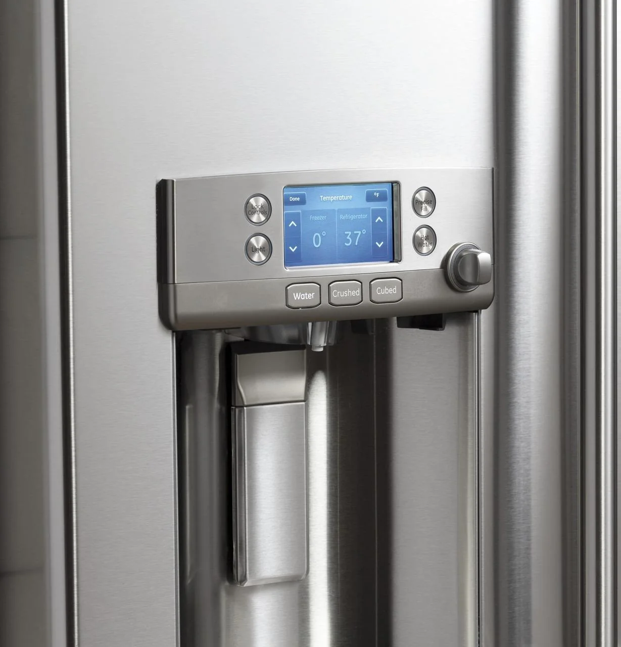 Cafe CWE19SP2NS1 CAF(EBACK)™ ENERGY STAR® 18.6 Cu. Ft. Counter-Depth French-Door Refrigerator - Image 10