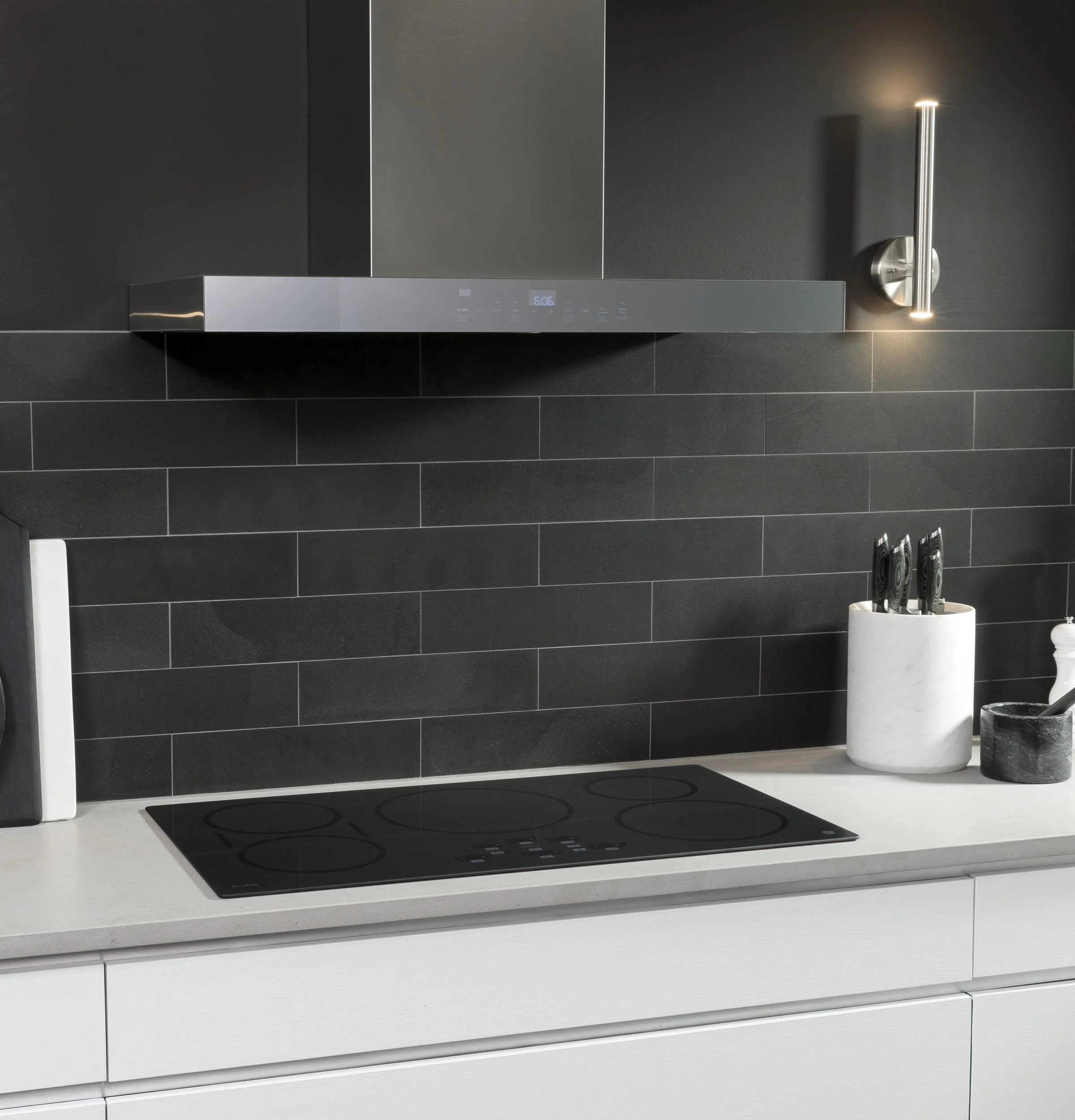 Cafe UVW9361SLSS 36" Smart Designer Wall Mount Hood w/ Perimeter Venting - Image 13