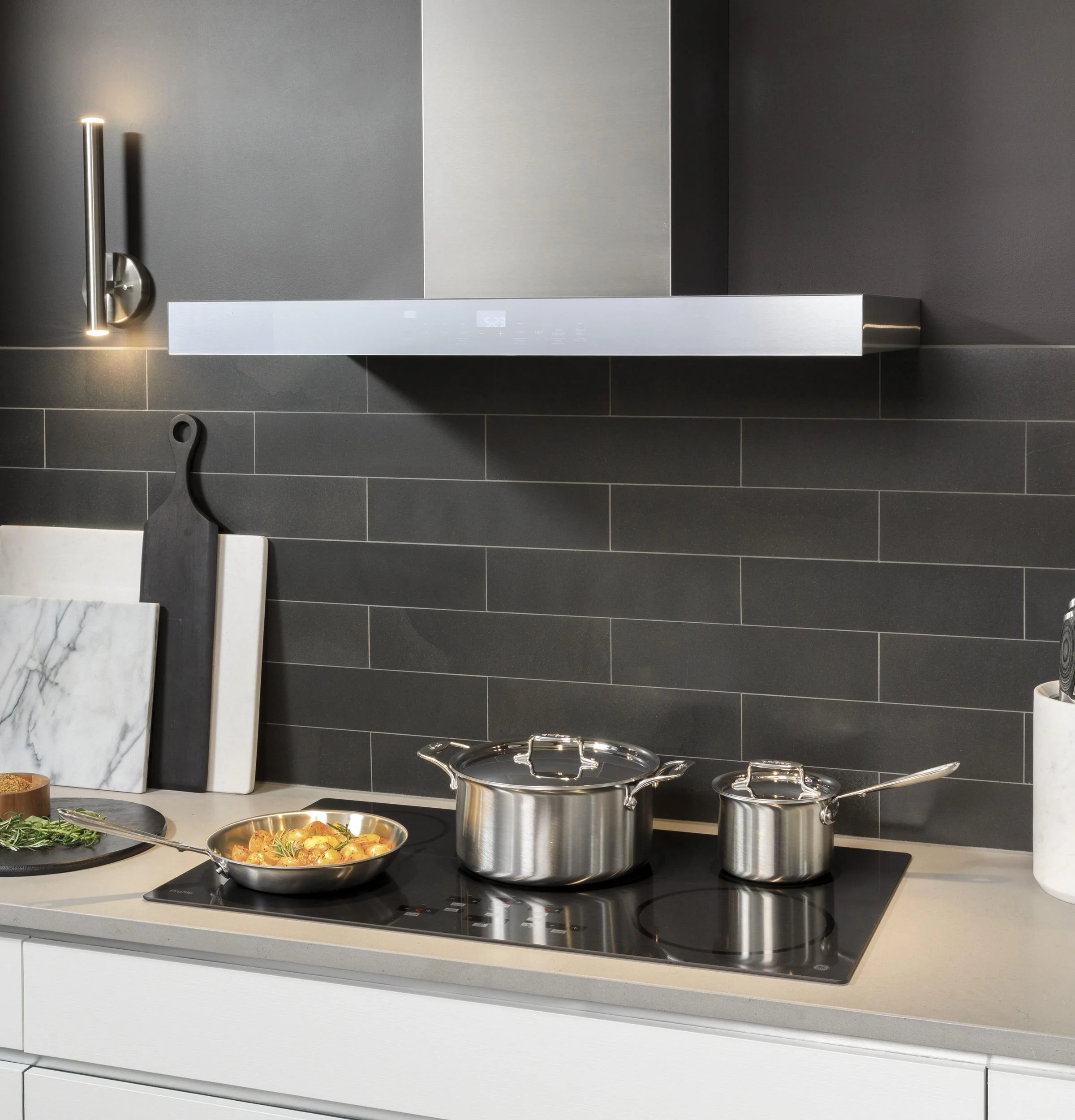 Cafe UVW9361SLSS 36" Smart Designer Wall Mount Hood w/ Perimeter Venting - Image 14