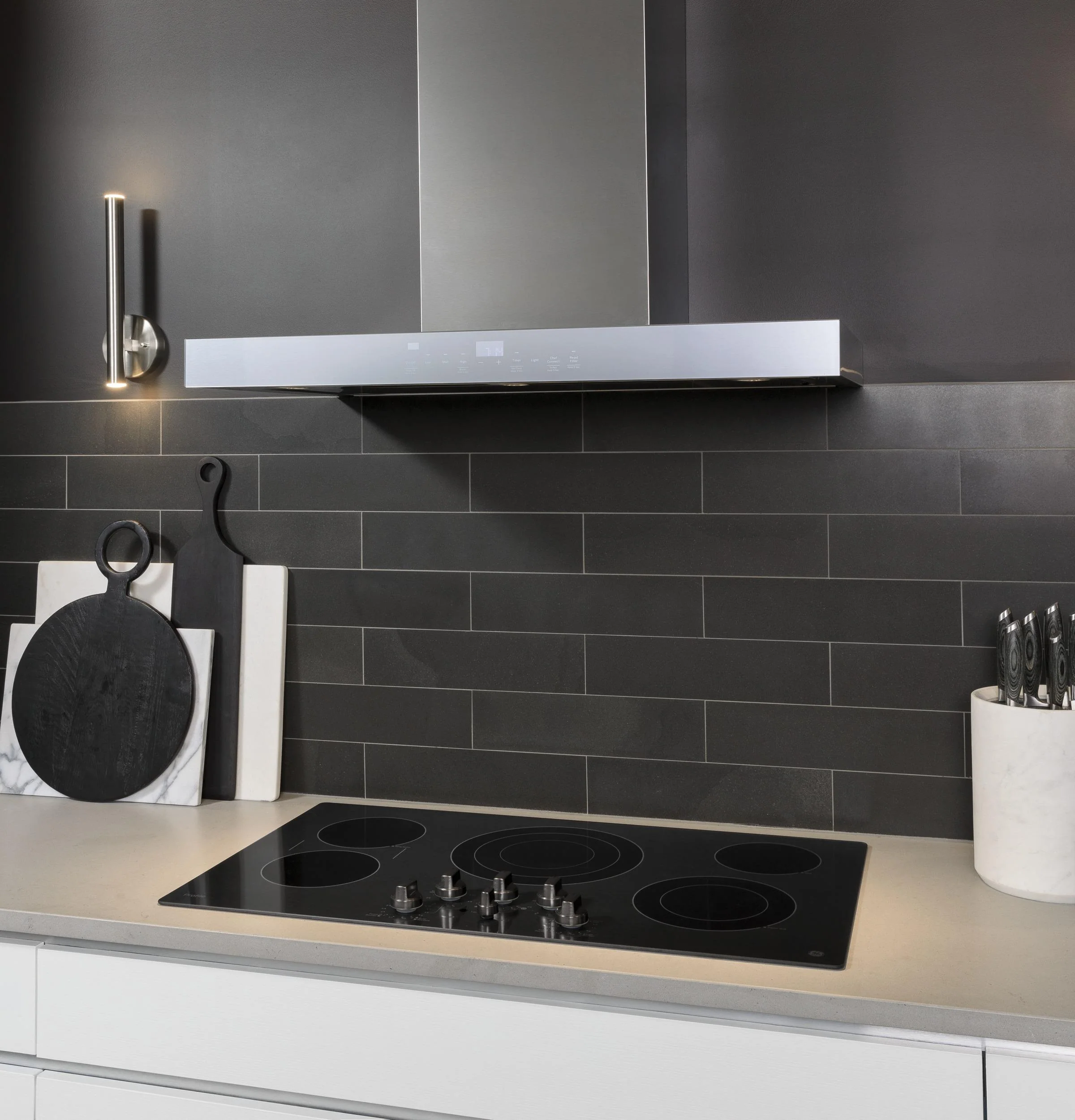 Cafe UVW9361SLSS 36" Smart Designer Wall Mount Hood w/ Perimeter Venting - Image 17