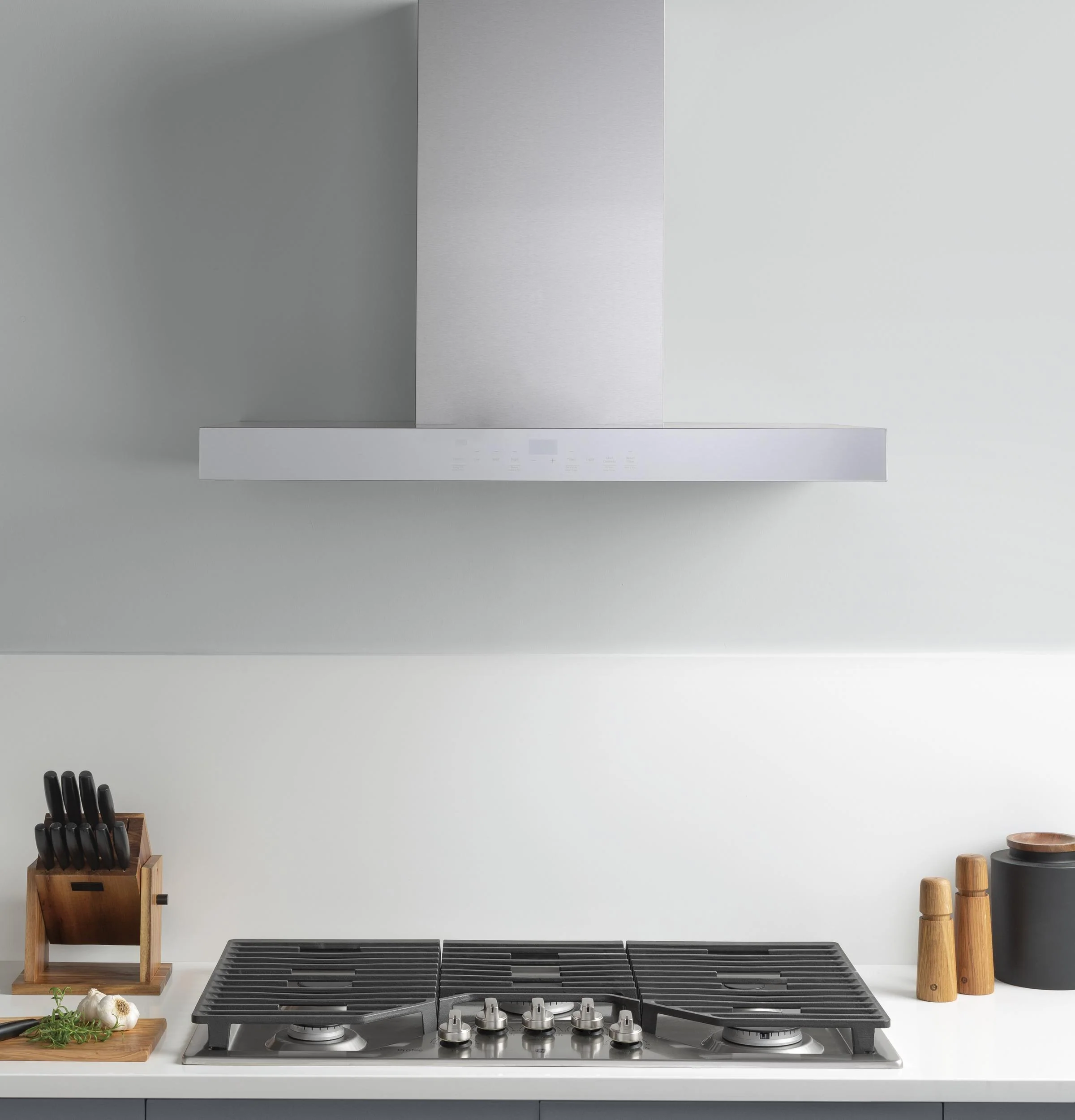 Cafe UVW9361SLSS 36" Smart Designer Wall Mount Hood w/ Perimeter Venting - Image 5