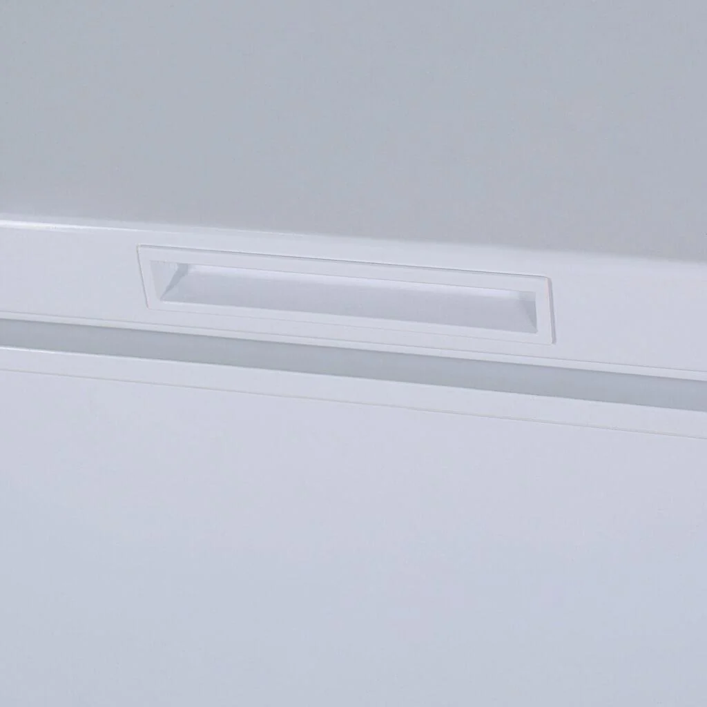 Danby WCF070W Woods 7.0 cu. ft. Chest Freezer in White - Image 8