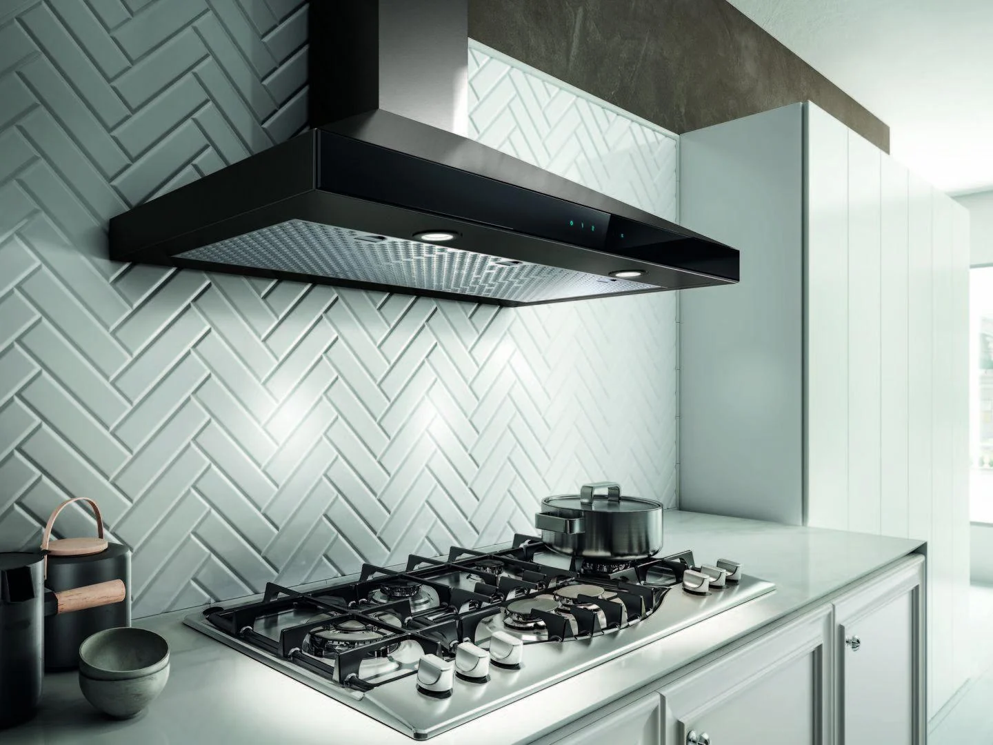 Elica EVR630BL VARNA BLACK Wall Mount Range Hood 30" wide - 600CFM - Image 4