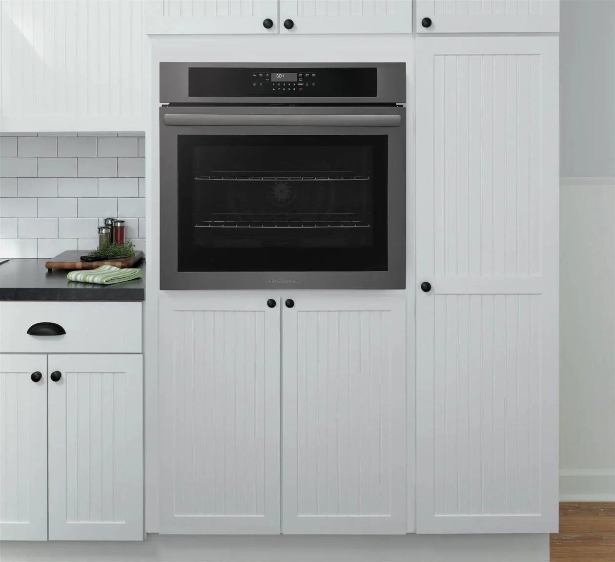 Frigidaire FCWS3030AD 30" Single Wall Oven - Image 5