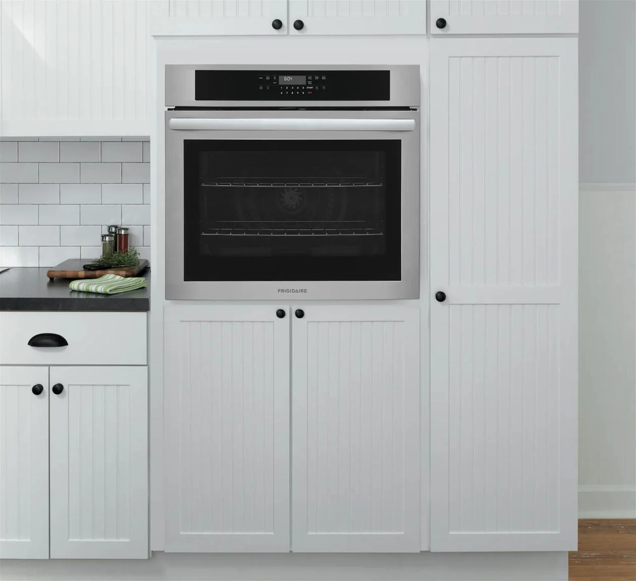 Frigidaire FCWS3030AS 30" Single Wall Oven - Image 5