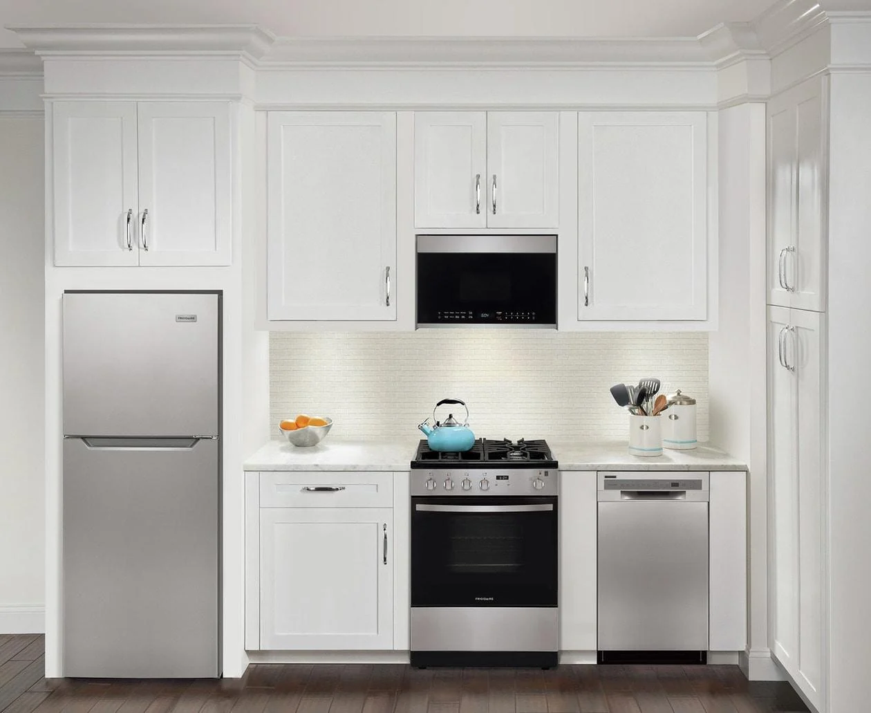Frigidaire FFGH2422US 24" Front Control Freestanding Gas Range - Image 2