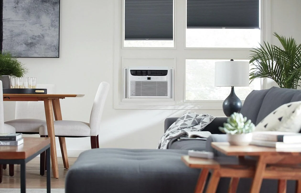 FFRA102WAE Frigidaire 10,000 BTU Window-Mounted Room Air Conditioner - Image 2