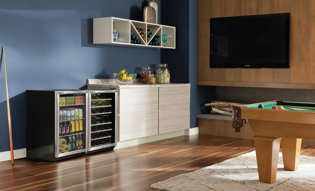 Frigidaire 38 Bottle Two-Zone Wine Cooler - Image 2