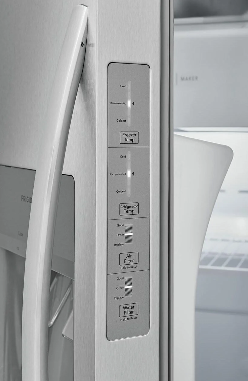 Frigidaire FRSS2323AS 22 Cu. Ft. 33" Standard Depth Side by Side Refrigerator - Image 7