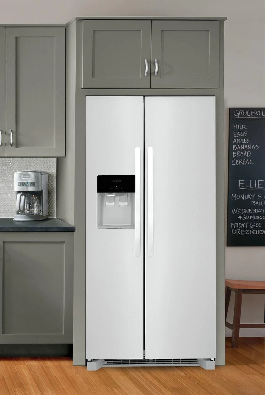 Frigidaire FRSS2323AW 22 Cu. Ft. 33" Standard Depth Side by Side Refrigerator - Image 2