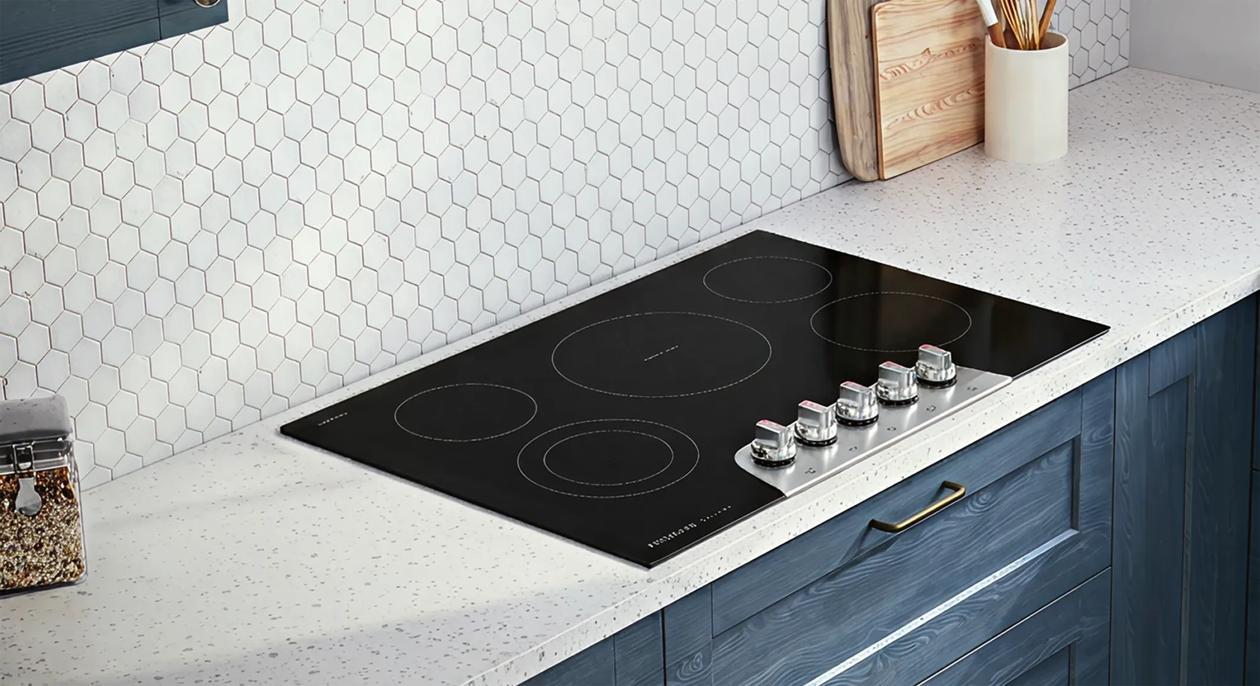 Frigidaire GCCE3070BD 30" Electric Cooktop - Image 4