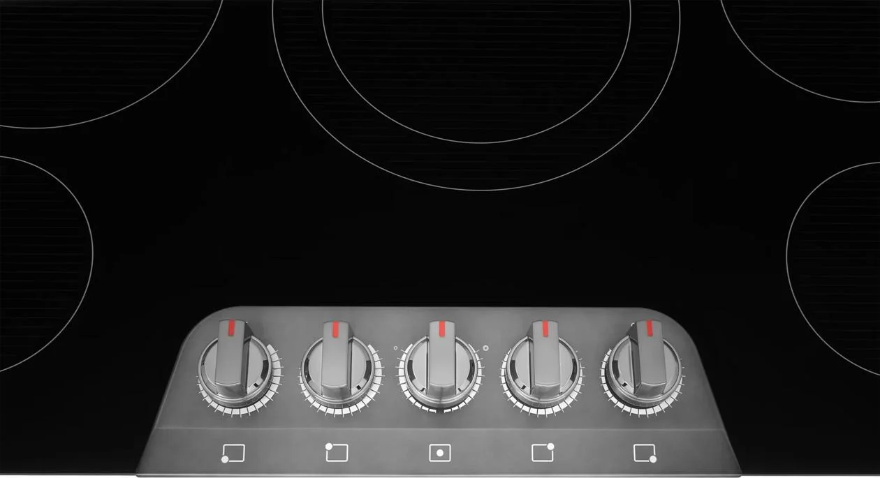 Frigidaire GCCE3670BD 36" Electric Cooktop - Image 11