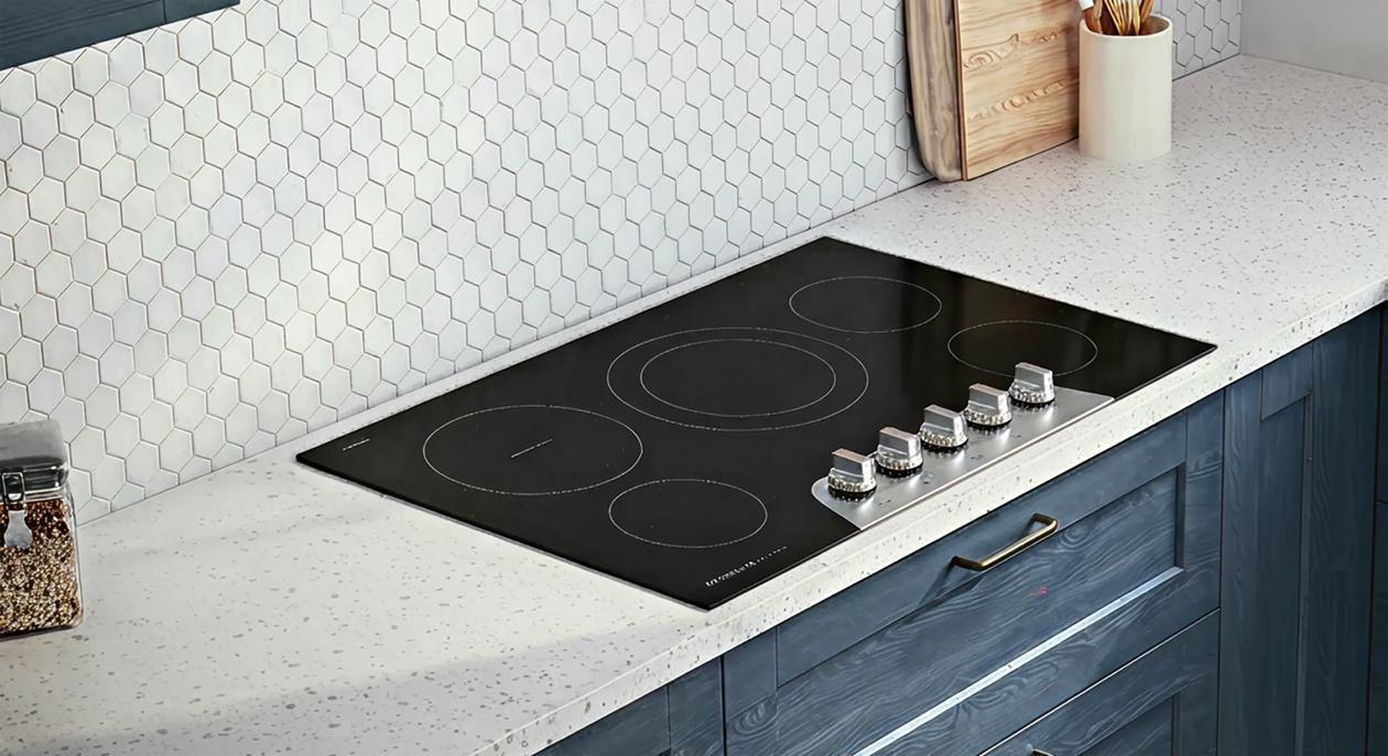 Frigidaire GCCE3670BD 36" Electric Cooktop - Image 4