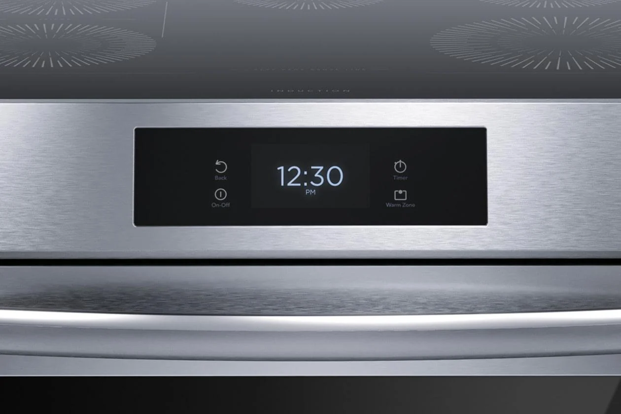 Frigidaire GCFI3060BF 30" Front Control Induction Range with Total Convection - Image 6
