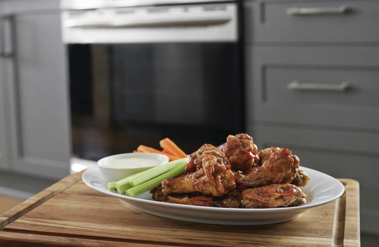 Frigidaire Gallery 30" Freestanding Electric Range with Air Fry - Image 2