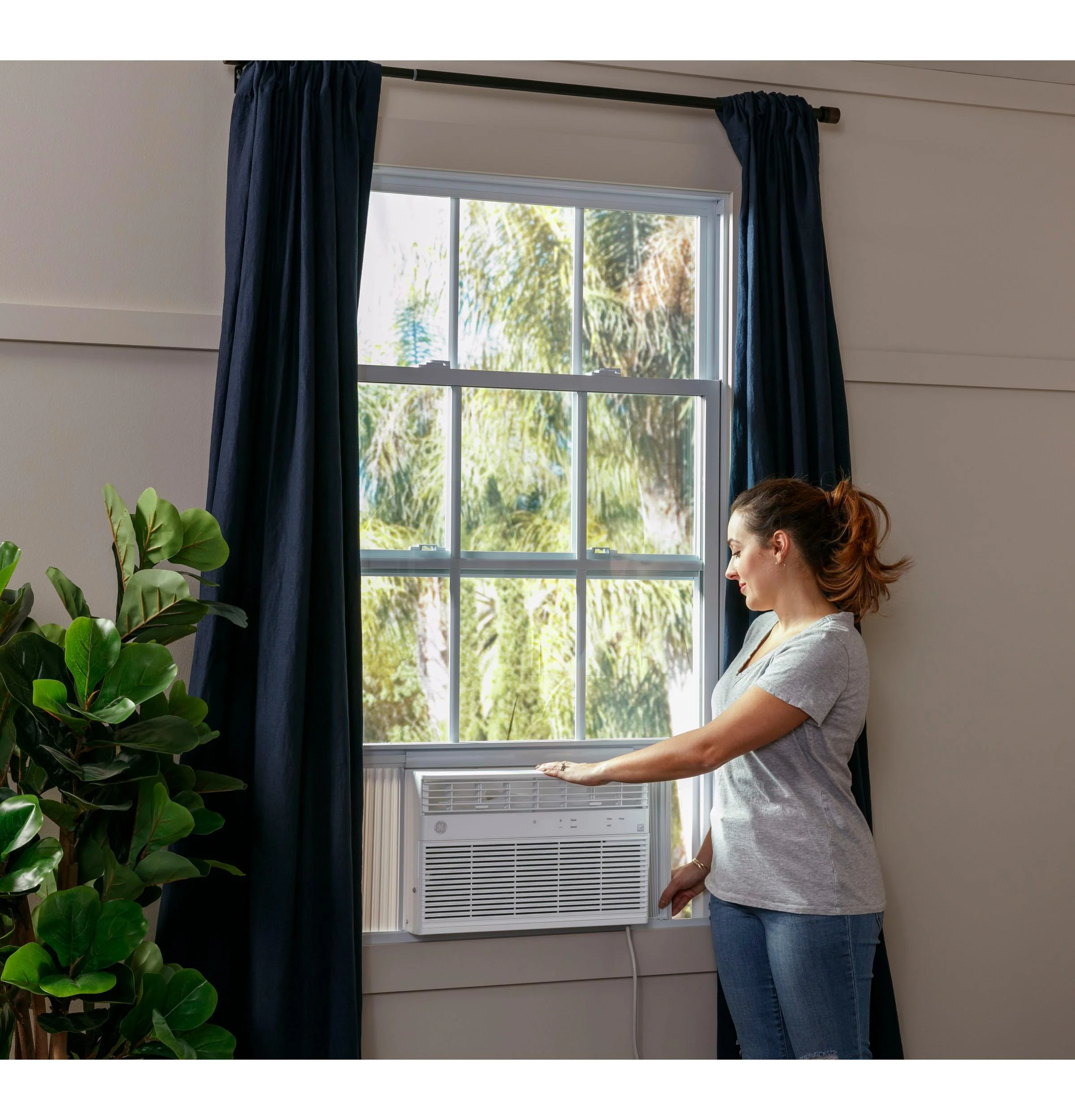 AHFK18BA GE® 18,600 BTU Smart Electronic Window Air Conditioner for Extra-Large Rooms up to 1000 sq. ft. - Image 4