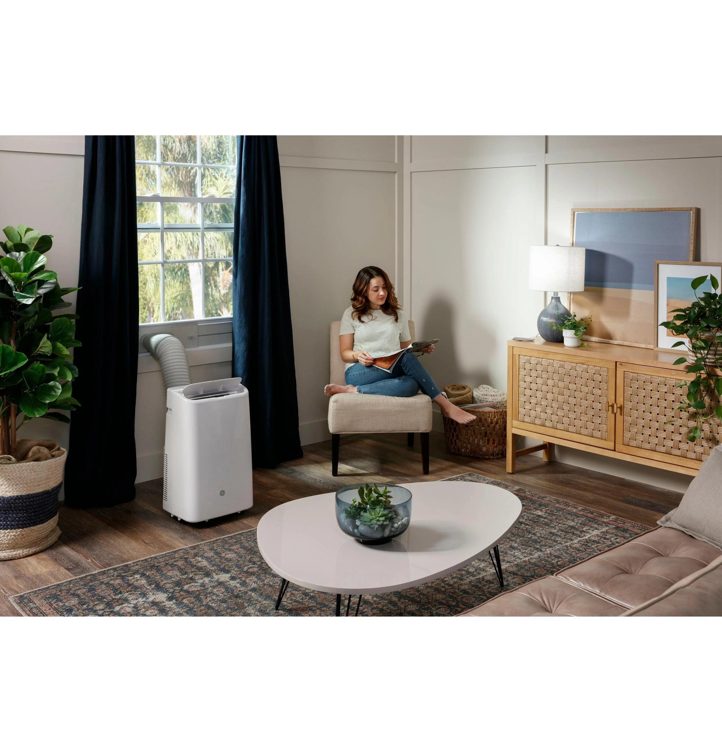 APCA10YBMW GE® 7,200 BTU SACC Portable Air Conditioner for Medium Rooms up to 350 sq ft. (10,000 BTU ASHRAE) - Image 2