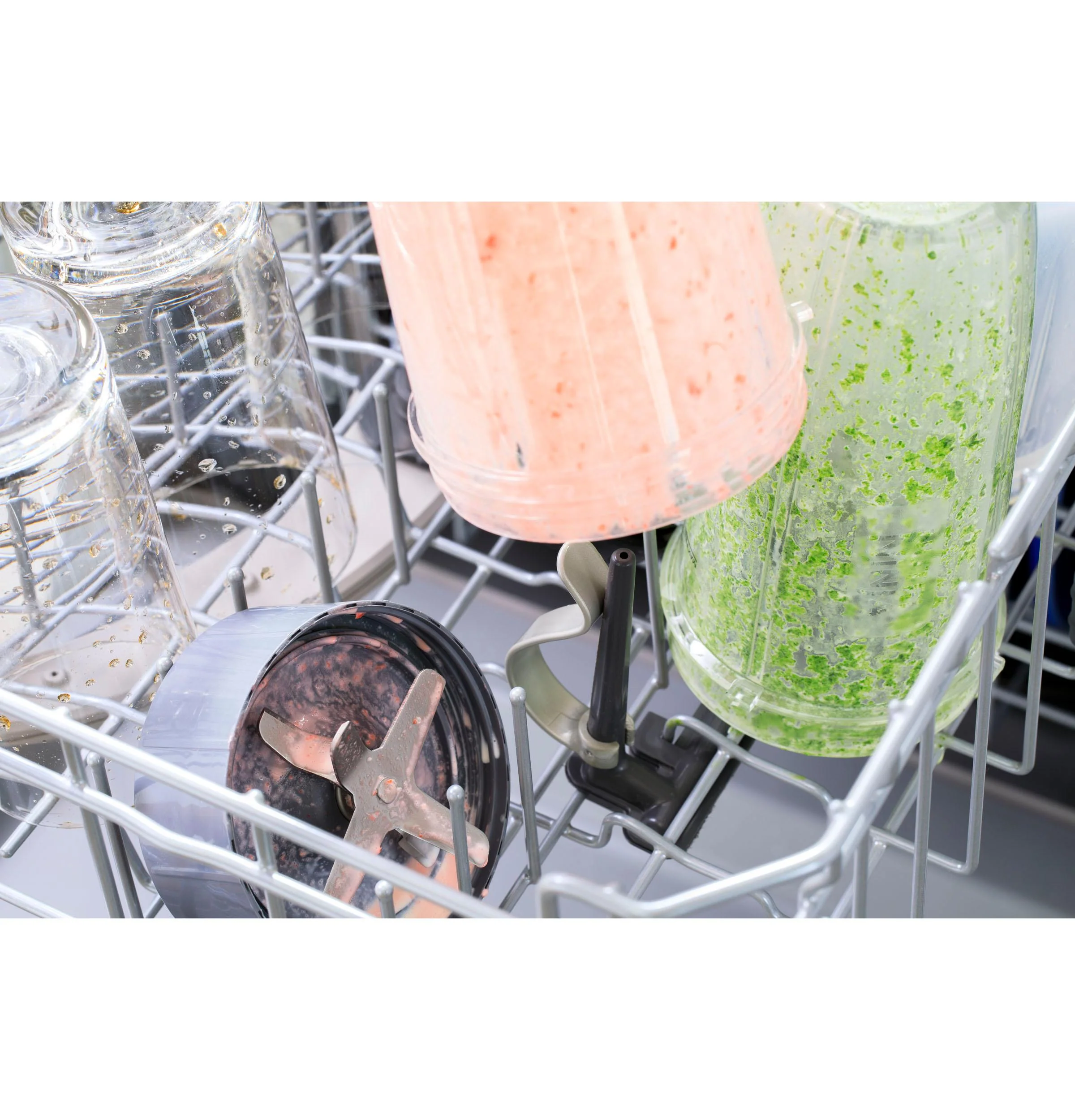 GDT595HYYFS GE® ENERGY STAR® Top Control Hybrid Tub Dishwasher with Third Rack, Bottle Jets, Dry Boost & 50 dBA - Image 19