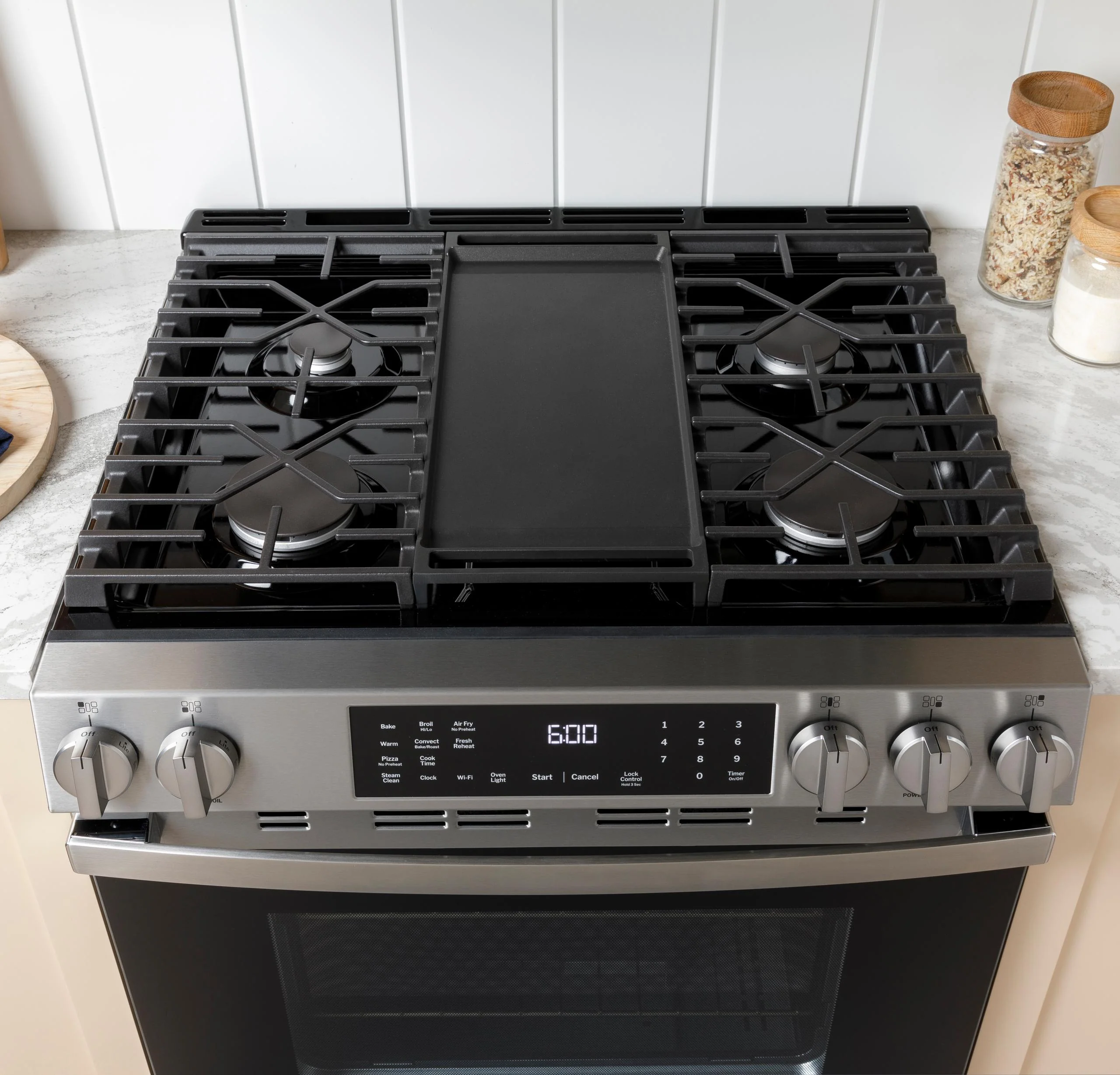 GGF500PVBB GE® 30" Free-Standing Gas Range with Crisp Mode - Image 14