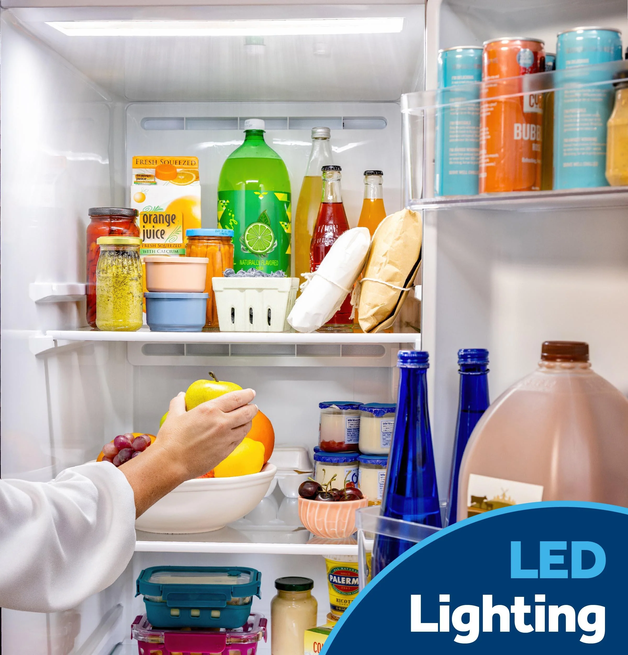 GSS28NYYFS GE® 27.9 Cu. Ft. Side-By-Side Refrigerator with Extra Tall Dispenser and In-Door Icemaker - Image 21