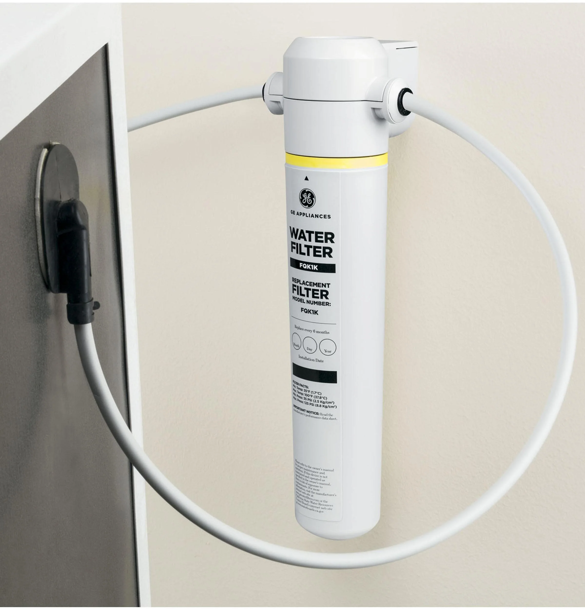 Ge Appliances GXRLQK In-Line Water Filtration System for Refrigerators or Icemakers - Image 2