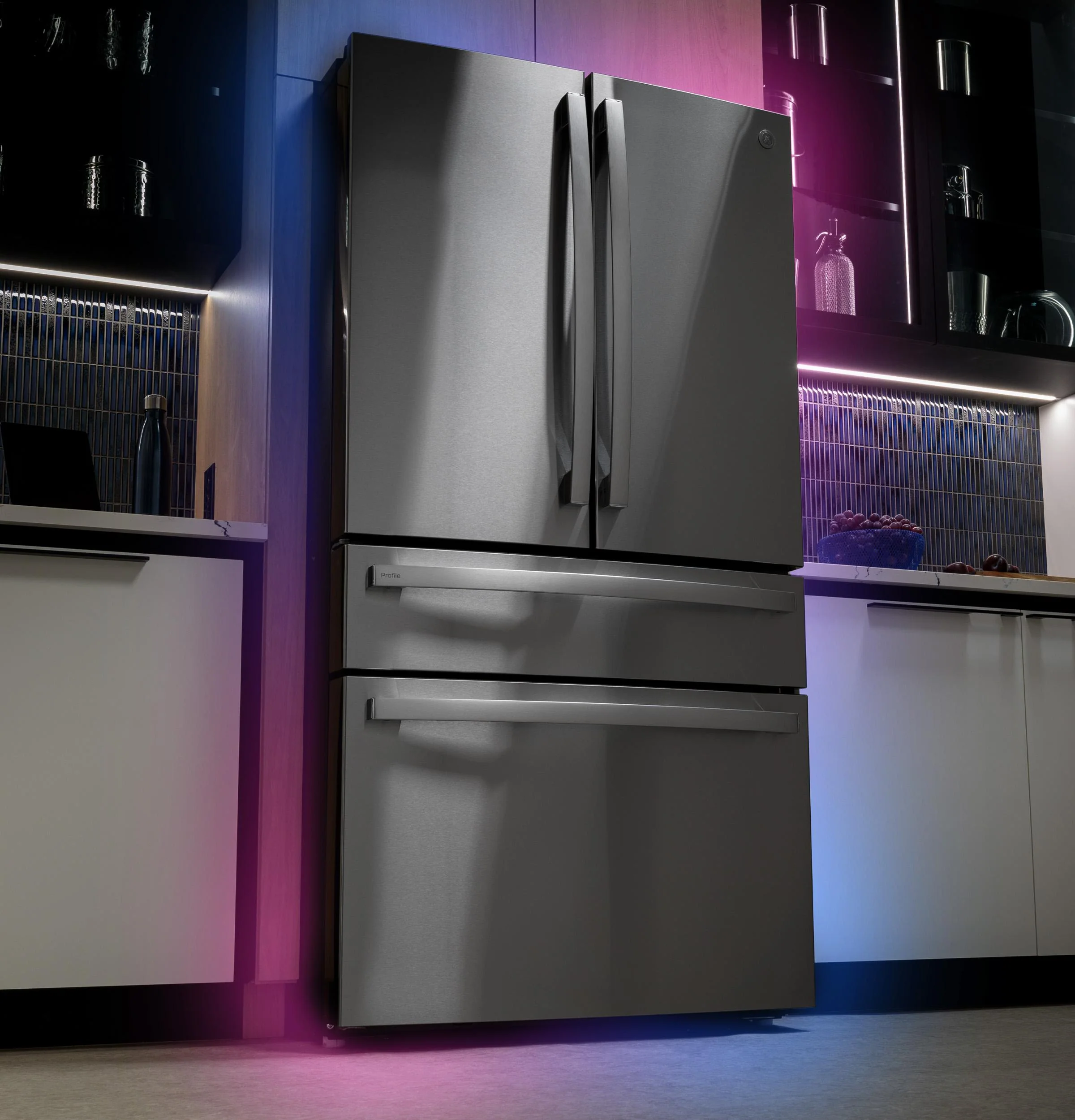 PJD23BYWFS GE Profile™ ENERGY STAR® 23.3 Cu. Ft. Smart Counter-Depth Fingerprint Resistant 4-Door French-Door Refrigerator with Door In Door - Image 21