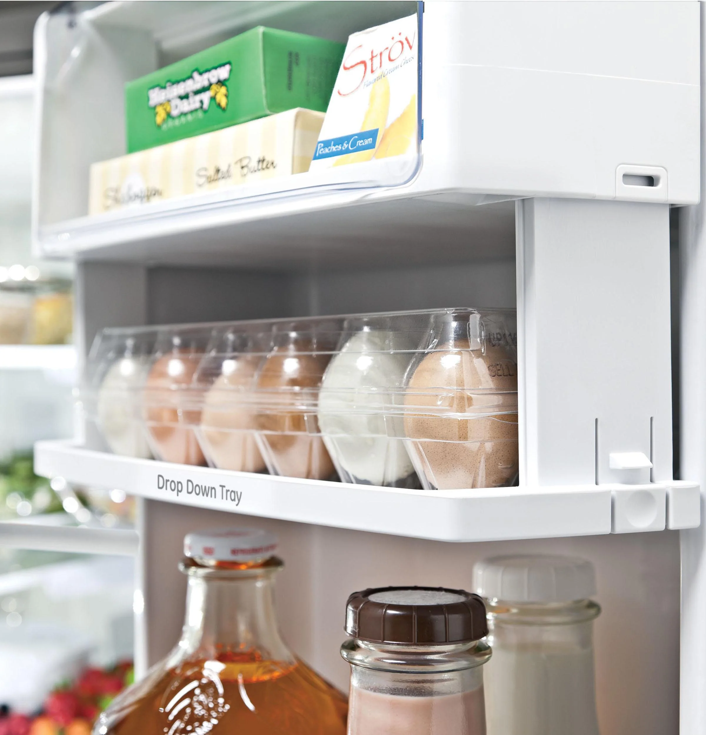 GE Profile™ Series ENERGY STAR® 22.1 Cu. Ft. Smart Counter-Depth Fingerprint Resistant French-Door Refrigerator with Keurig® K-Cup® Brewing System - Image 12