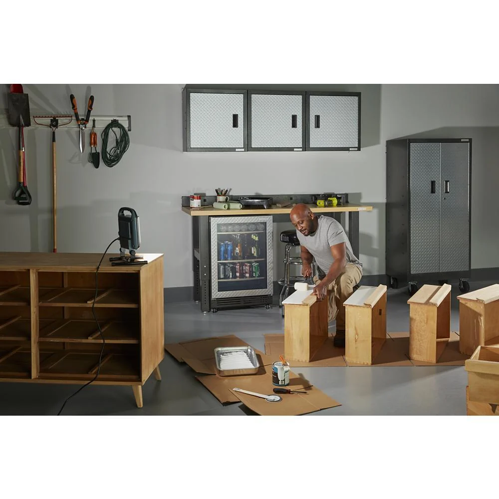 Gladiator GAWB08HWEG 8' Adjustable Height Hardwood Workbench - Image 17