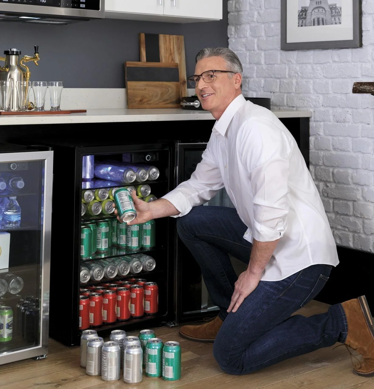 Haier HEBF100BXS 150-Can Beverage Center - Image 18